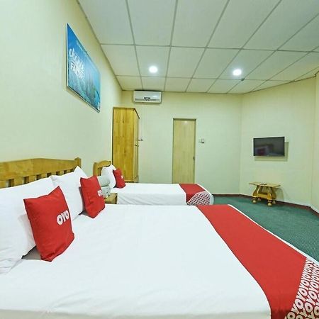 Oyo 90672 De Paradise Turtle Hotel Kerteh Exterior foto